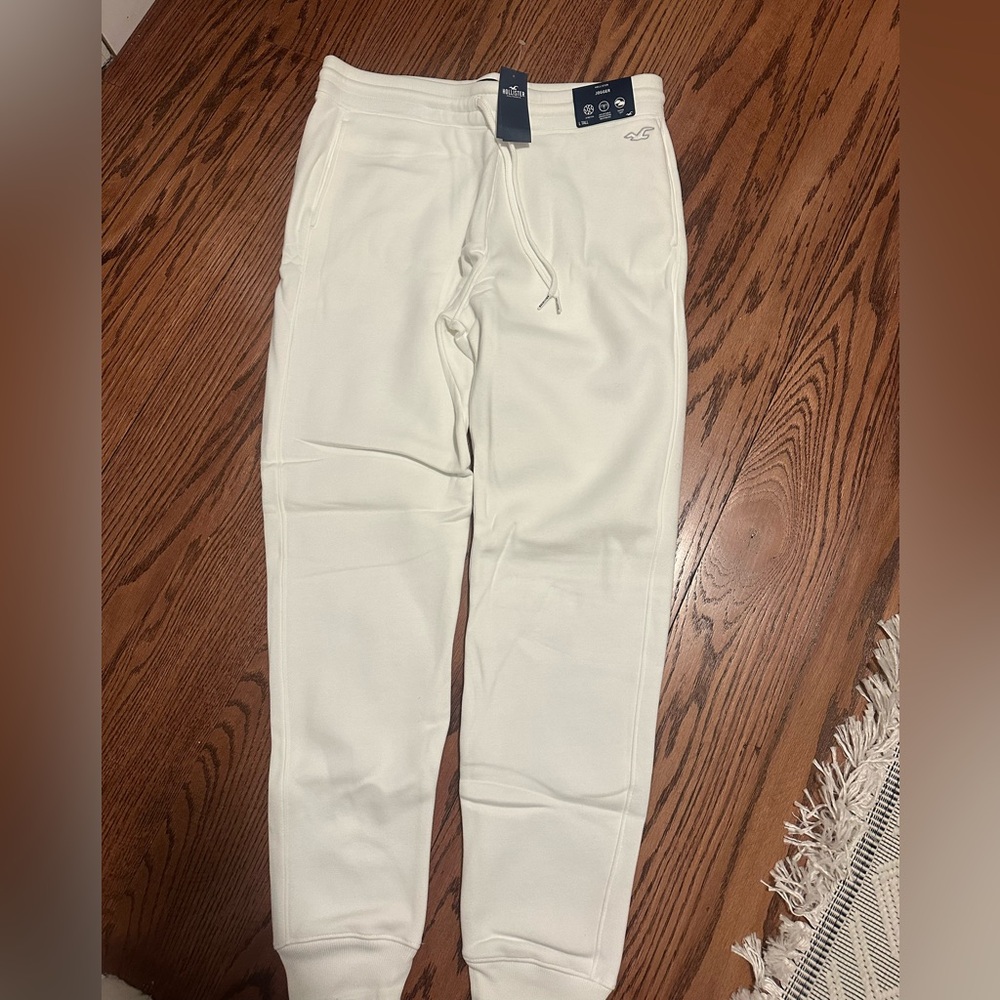 Hollister Men's Cream/White Jogger Sweatpants